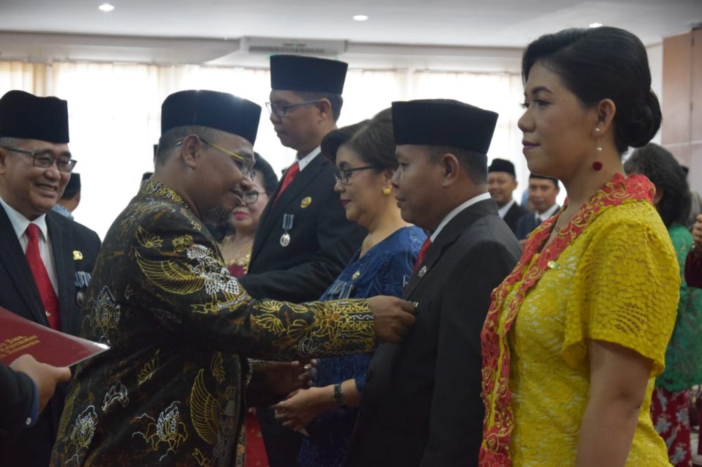 387 ASN Pemprov Terima Satyalancana Karya Satya