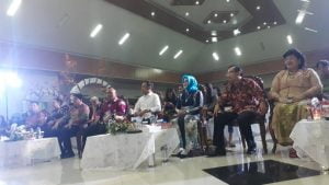 fairid naparin menghadiri natal bersama