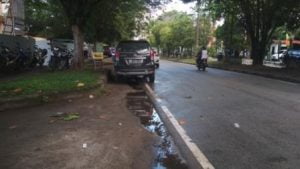 Jelang Libur Natal, Mobil Travel Banjir Pesanan Jelang Libur Natal, Mobil Travel Banjir Pesanan