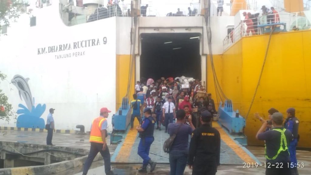 16.598 Pemudik Natal dan Tahun Baru Keluar dari Pelabuhan Panglima Utar Kumai