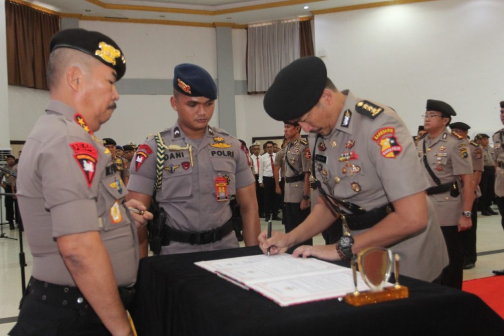 Irwasda, 3 Direktur dan Kabiddokkes Polda Kalteng Resmi Berganti