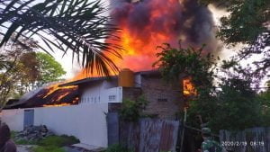Tiga Rumah di Jalan Merpati Ludes Terbakar
