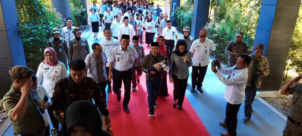 Doa Lintas Agama Sambut Kedatangan Putra Gubernur