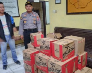 Polsek Bulik Gerebek Rumah Penjual Miras