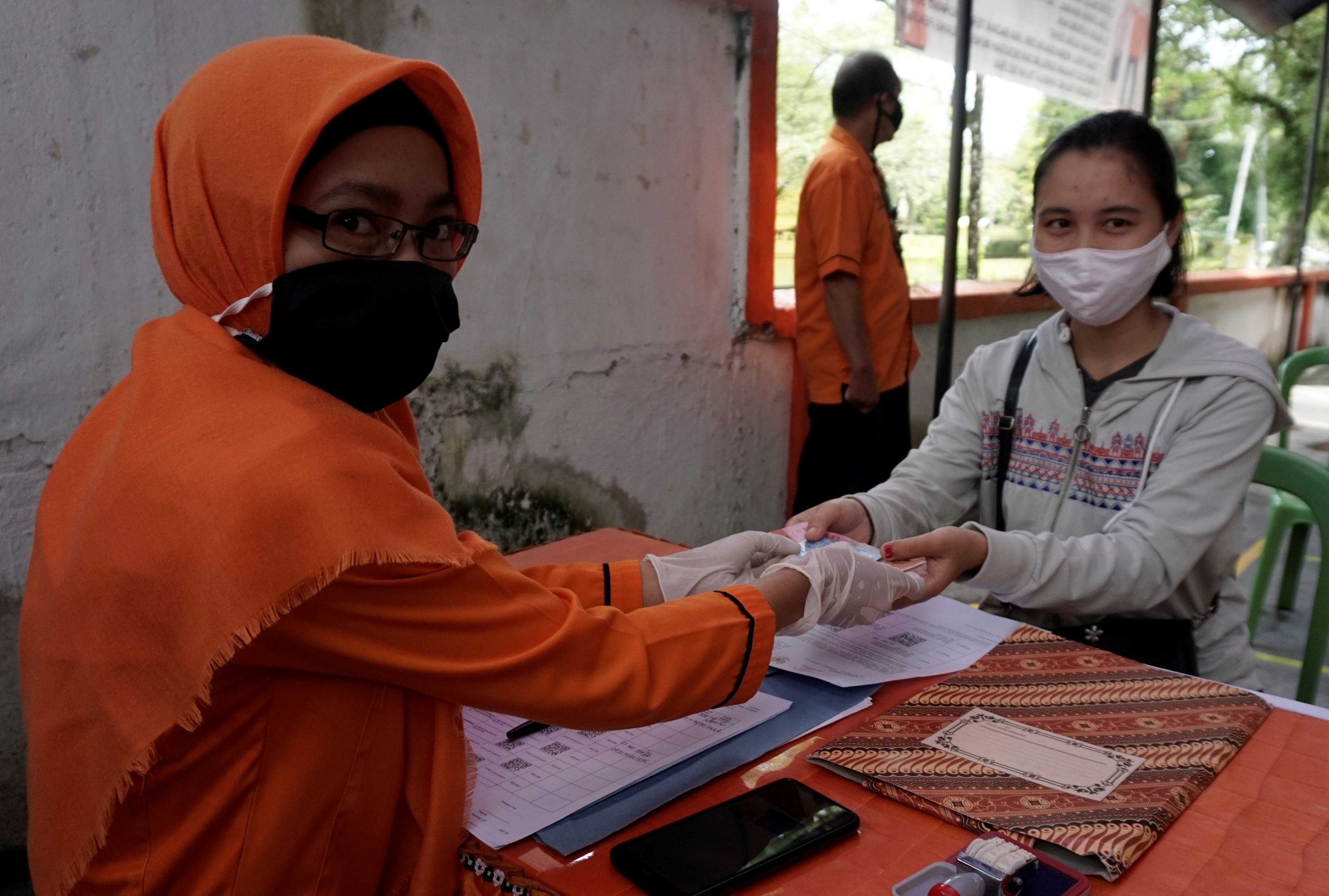 100.006 KK di Kalteng Terima Bansos Tunai