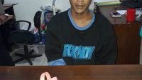 Simpan Sabu di Jaket dan Stang Motor, 2 Pengedar Diringkus