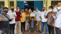 Alumni UPR Salurkan Bantuan kepada Mahasiwa Terdampak Covid-19