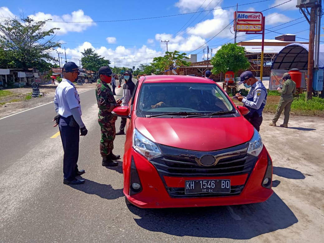 Identitas Tak Jelas, Dilarang Masuk!