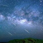 Wah! Meteor Eta Aquarids Lintasi Langit Kalteng