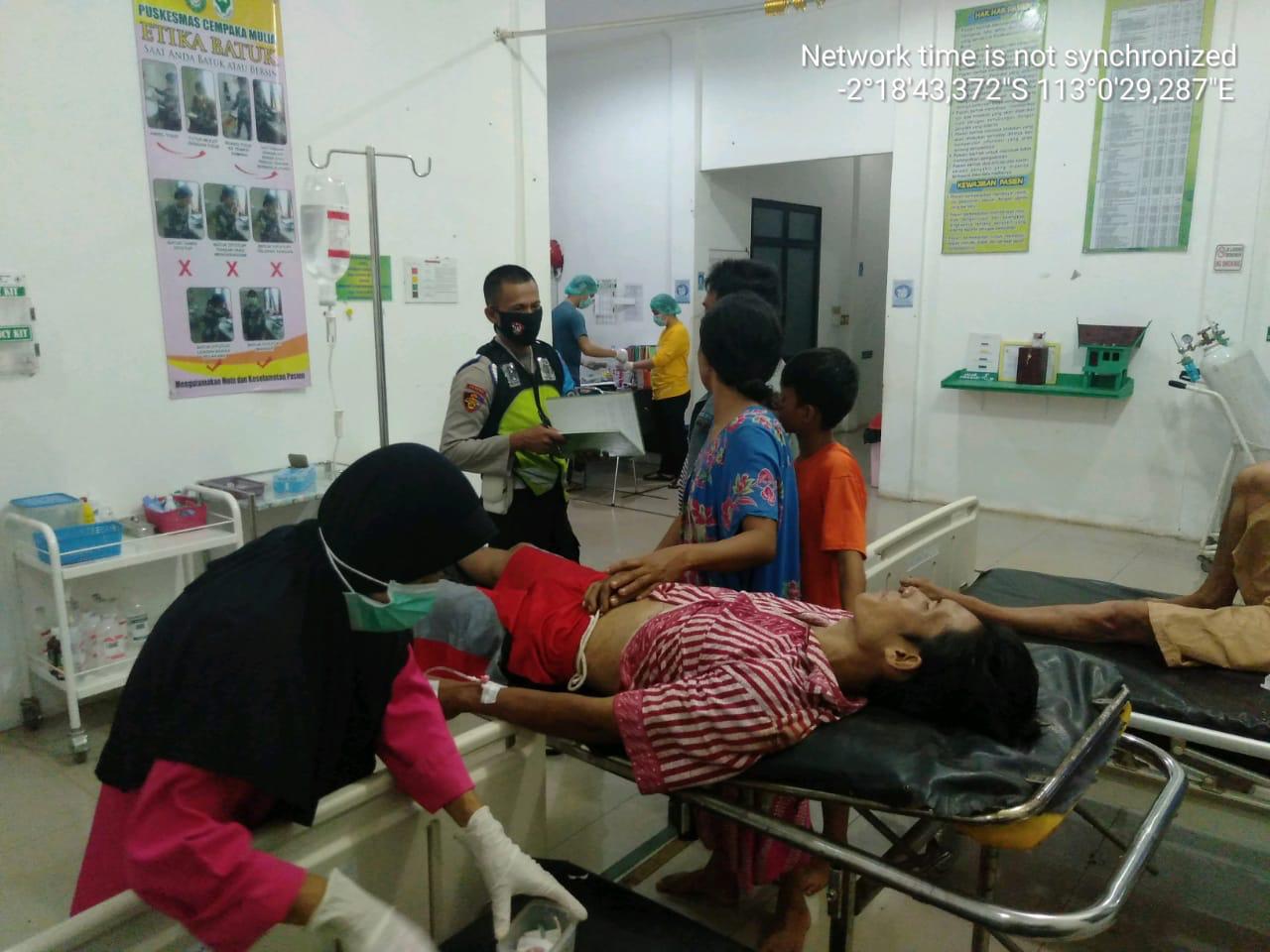 Disenggol Truk Tangki, Pengendara Sepeda Terluka