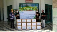 Peduli Penanganan Covid-19, BPJamsostek Serahkan APD pada RSUD dr Murjani