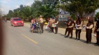 Peringati Hari Pramuka, Kwartir Ranting Se-Kobar Bagikan Masker