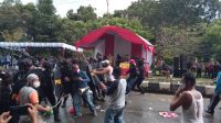 Unjuk Rasa Tolak Hasil Pemilu Ricuh, Petugas Simulasi Bubarkan Pendemo