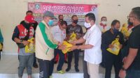 KONI Kotim Bagikan 1.733 APD Bantuan Kemenpora