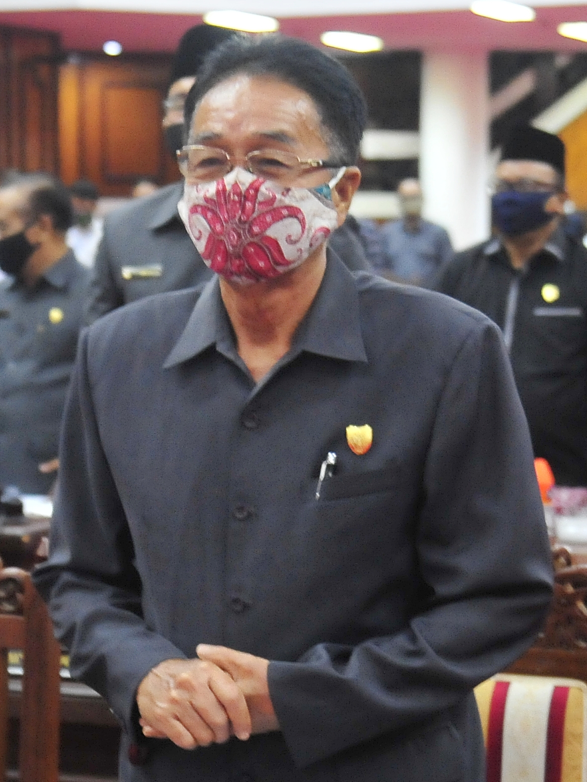 Tingkatkan Insentif Mantir Adat