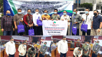 Bank Kalteng Bantu Korban Banjir Melalui Bank Kalsel