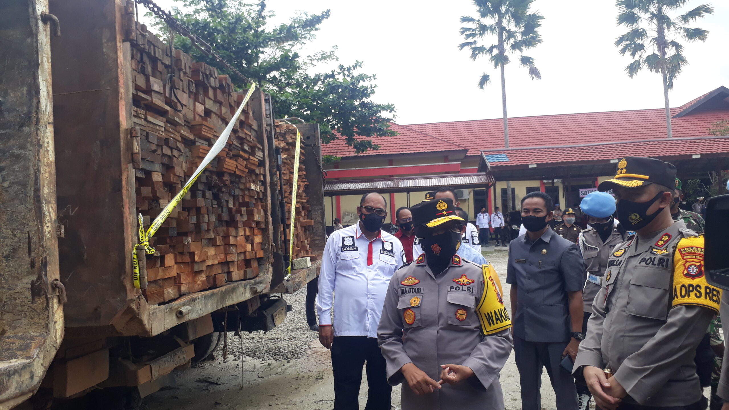 ILLEGAL LOGGING- PT KAB Rugikan Negara Rp23 Miliar