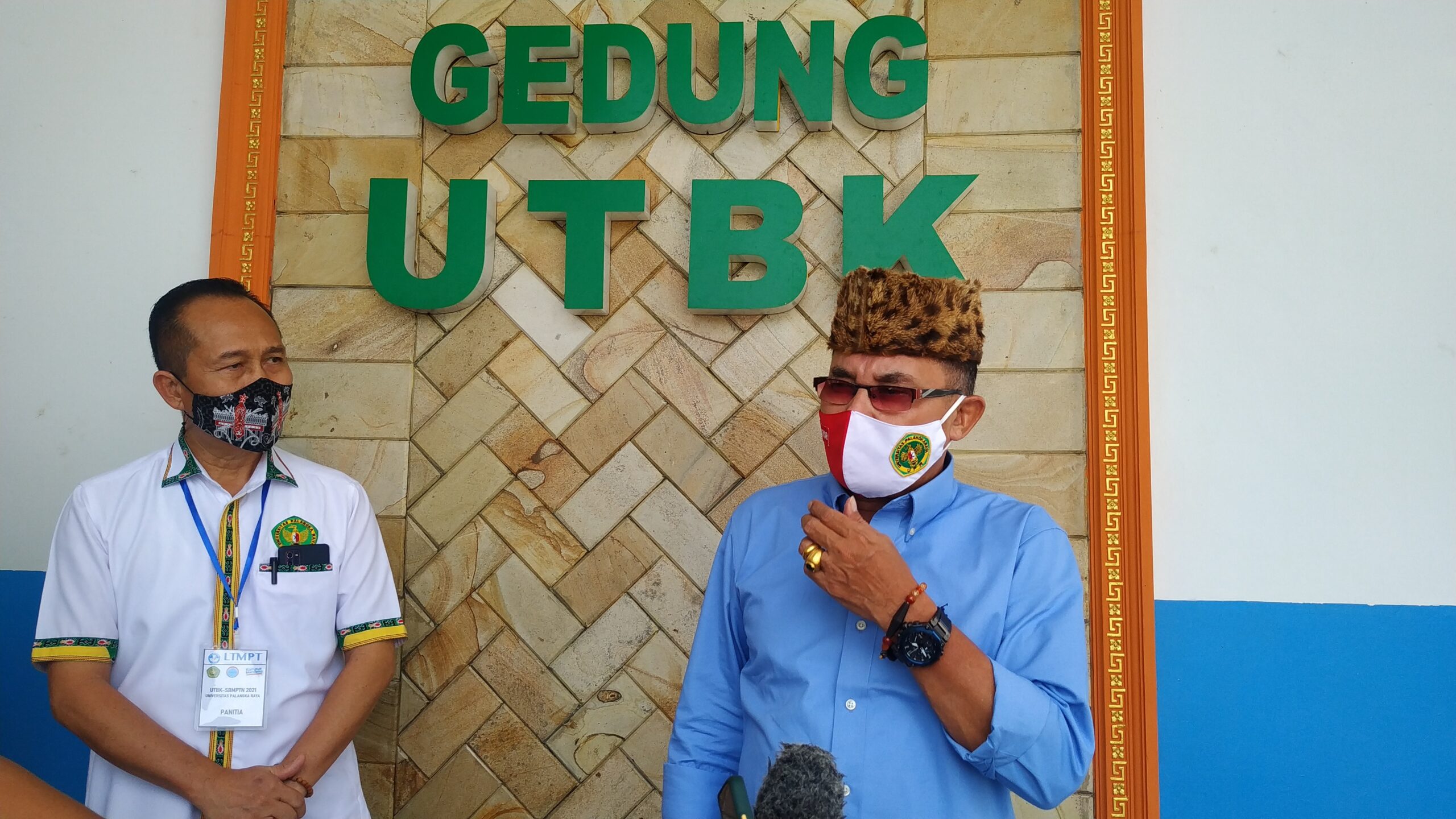 Rektor UPR Tinjau Pelaksanaan UNBK-SBMPTN Tahap II