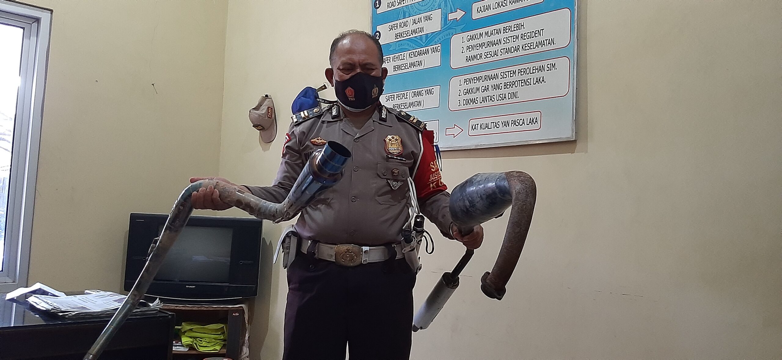 12 Knalpot Racing Hasil Razia Akan Dimusnahkan