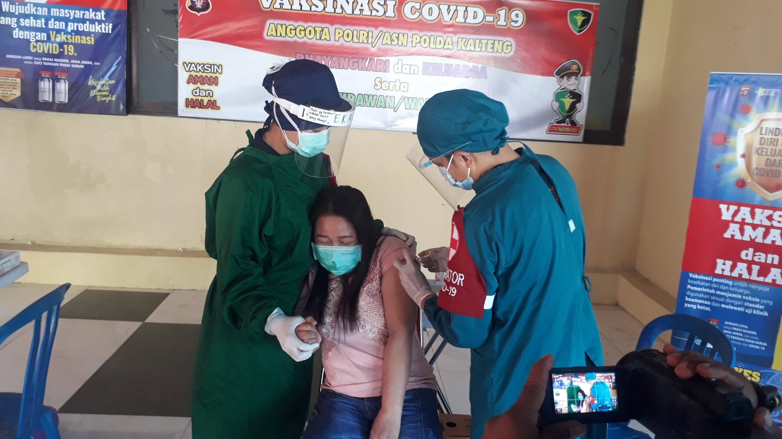 Polda Kalteng Gelar Vaksinasi di Hari Kartini