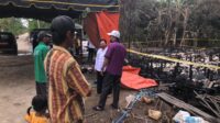 DIDUGA LUPA MEMATIKAN KOMPOR - 2 Rumah Warga Desa Pangkalan Sari Terbakar DIDUGA LUPA MEMATIKAN KOMPOR – 2 Rumah Warga Desa Pangkalan Sari Terbakar