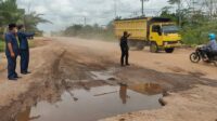 Jalan Lingkar Selatan Sampit Terancam Tak Diperbaiki Jalan Lingkar Selatan Sampit Terancam Tak Diperbaiki