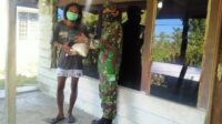 Sembako Zidam untuk masyarakat Tanjung Sari Sembako Zidam untuk masyarakat Tanjung Sari