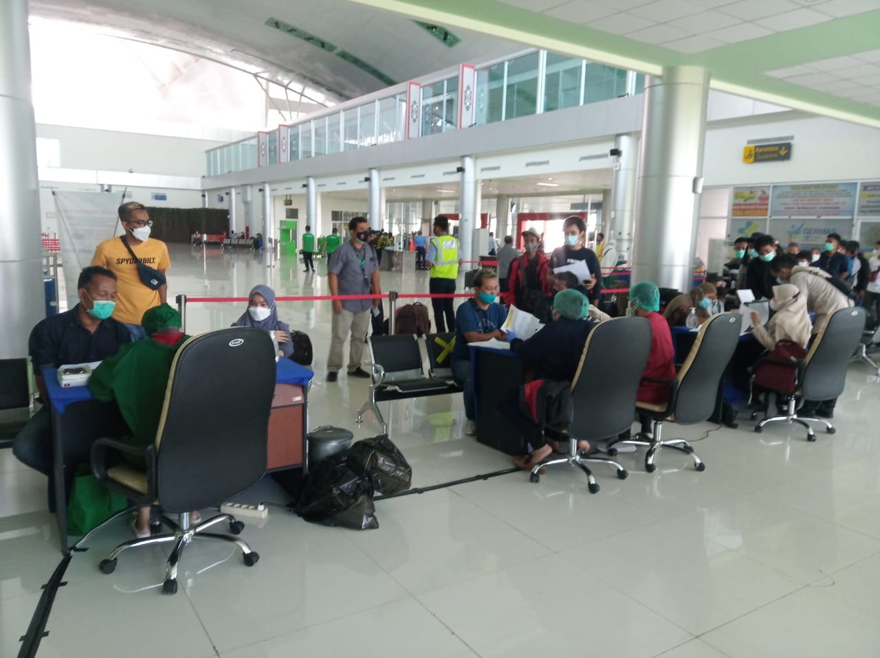 Penumpang Pesawat Wajib Vaksin