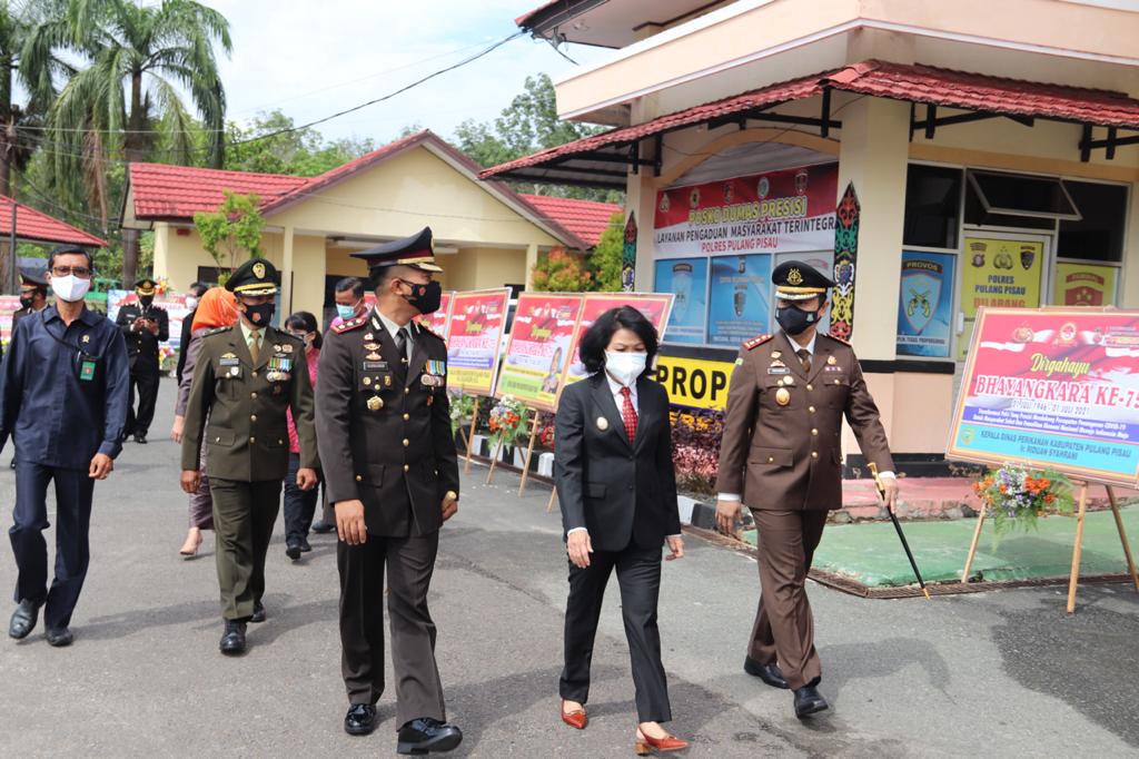 Pudjirustaty Narang Hadiri Upacara Hari Bhayangkara Ke-75