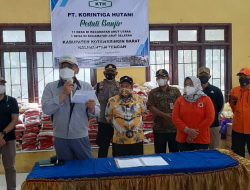 PT KORINTIGA HUTANI PEDULI BANJIR - Salurkan Bantuan Untuk Warga Terdampak Banjir 