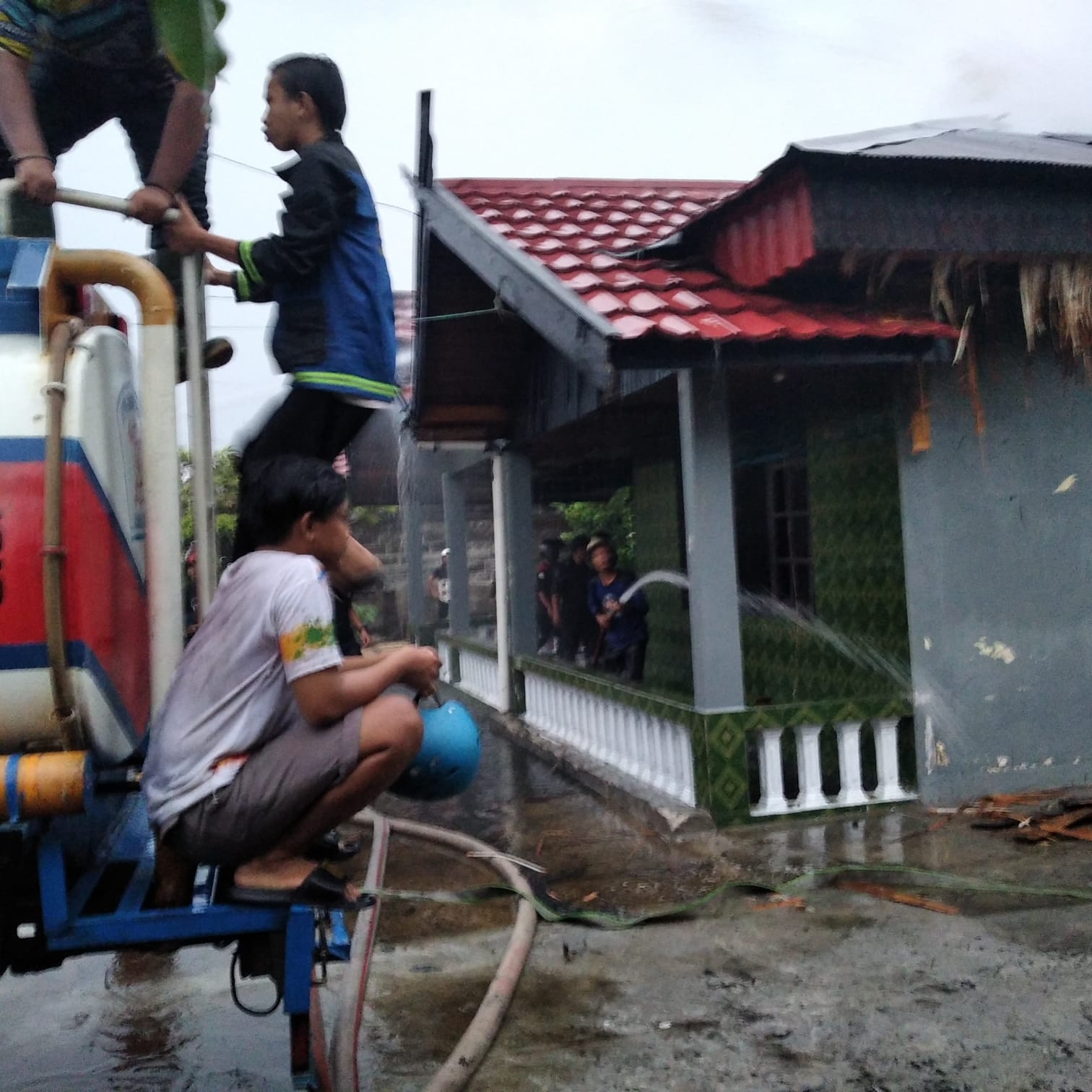 Rumah Kosong Terbakar di Nyai Rendem 