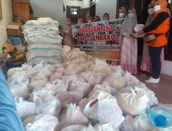 Pengajian Warga Kobar Salurkan Bantun 250 Paket Sembako Pengajian Warga Kobar Salurkan Bantun 250 Paket Sembako