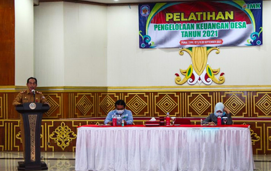 Pemkab dan PT IMK Gelar Pelatihan Keuangan bagi 13 Kades 
