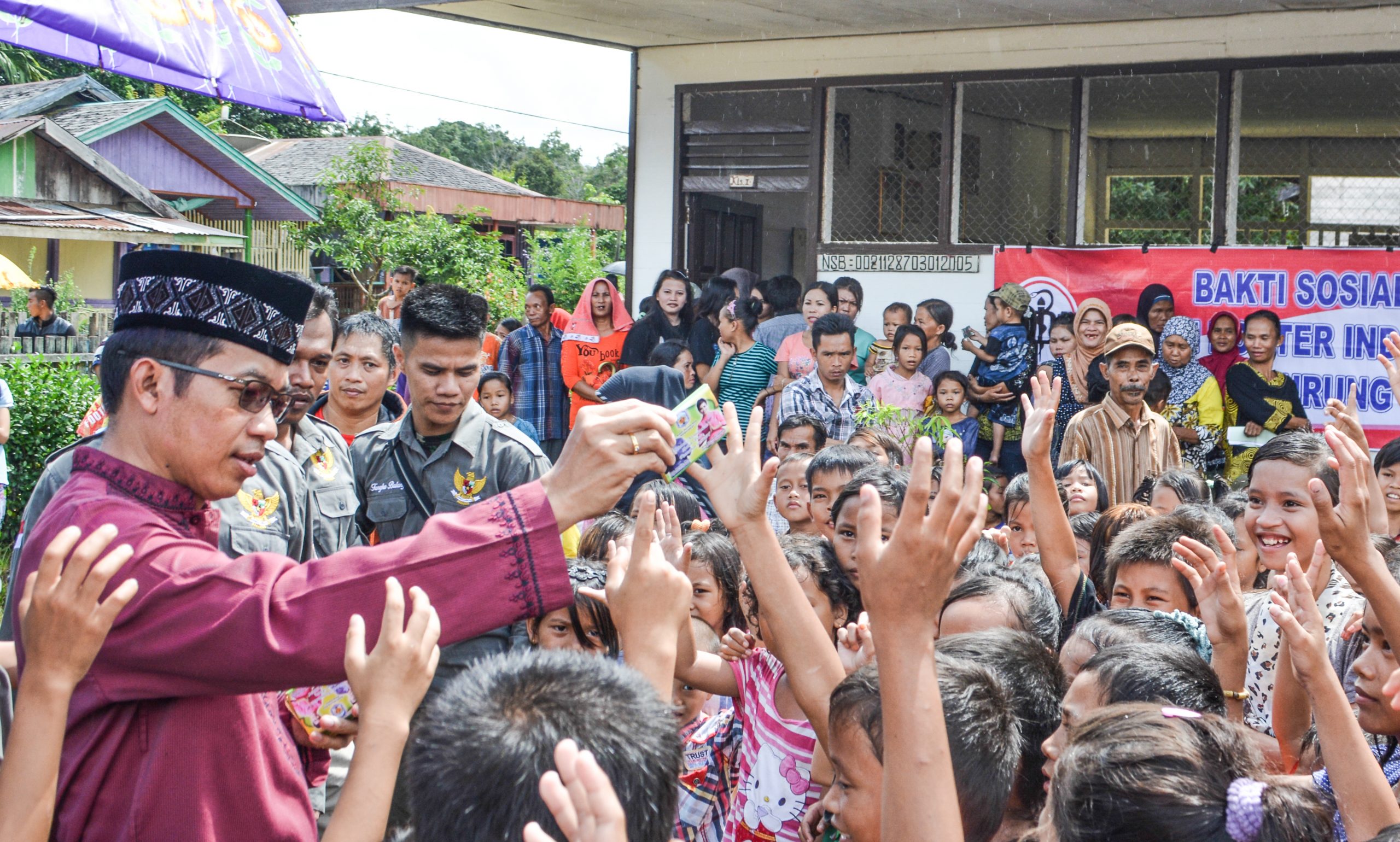 Perdie-Rejikinoor Realisasikan Janji Politik