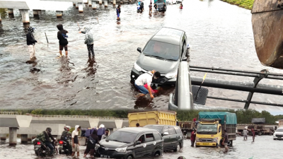 Air Masih Dalam, Minibus Jangan Melintas