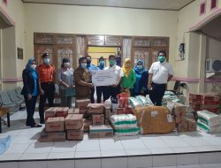 Angkasa Pura Serahkan Bantuan Banjir Angkasa Pura Serahkan Bantuan Banjir