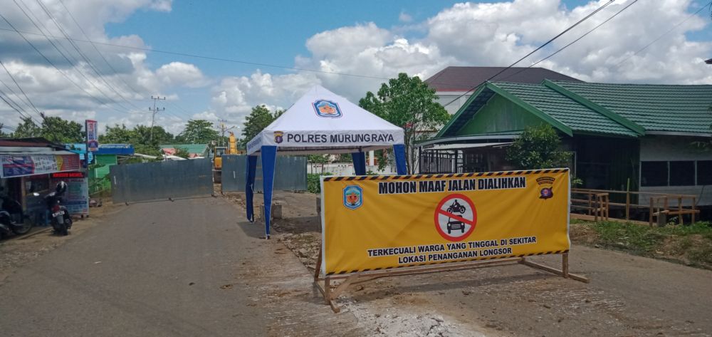 Akibat Longsor, Rute Jalan Ahmad Yani Dialihkan