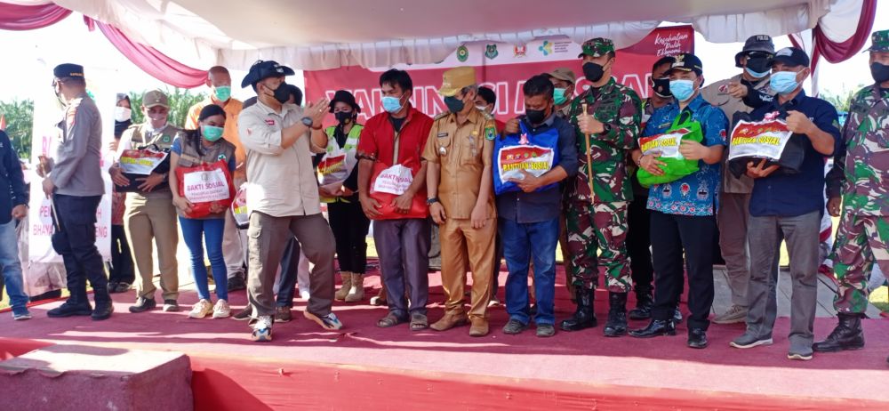 Kapolda Kalteng Tinjau Vaksin Massal di Sei Hanyo