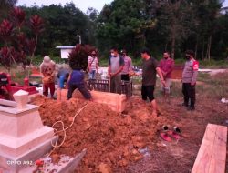 Kakek Ryanto Meninggal di Atas Rongsokan Kakek Ryanto Meninggal di Atas Rongsokan