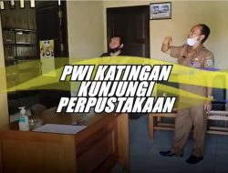 PWI Katingan Kunjungi Perpustakaan