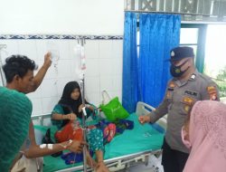 Satu Keluarga Keracunan Usai Makan Jamur Sawit Satu Keluarga Keracunan Usai Makan Jamur Sawit