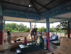 Bersih Makam dan Ziarah Masih Jadi Tradisi di Paskah 2022