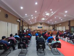 Demo dengan Santun, Mahasiswa Kotim Disambut Hangat Dewan