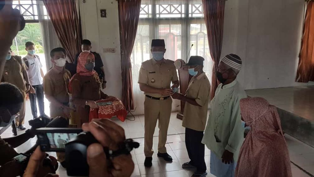 Pemkab Lamandau Salurkan BPS Tahap 2 di Sematu Jaya