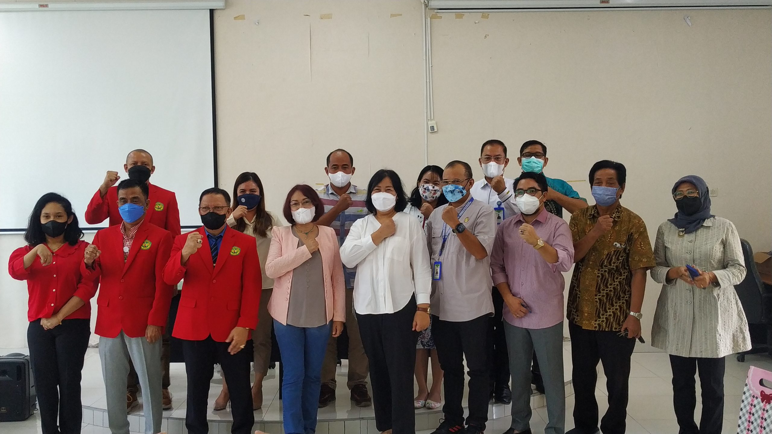 Program Pascasarjana Serahkan Prodi S2 Ilmu Hukum ke FH UPR