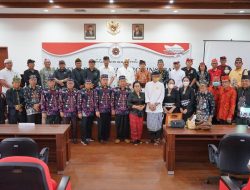 Pelajari Penyusunan SOP Penegakan Hukum Adat, DAD Kota Palangka Raya Kunjungi Majelis Desa Adat Bali