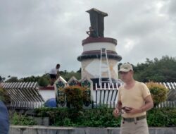 Patung Pahlawan Nasional Tjilik Riwut Patah