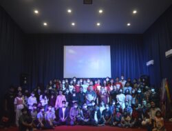 Sukacita Ibadah Perdana Kaum Muda PGLII Se-Kota Sukacita Ibadah Perdana Kaum Muda PGLII Se-Kota