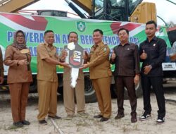 11 Kecamatan Akhirnya Kebagian Excavator
