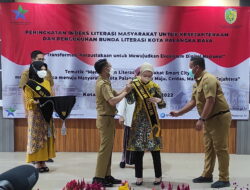 AVINA TRIANI DILANTIK SEBAGAI BUNDA LITERASI